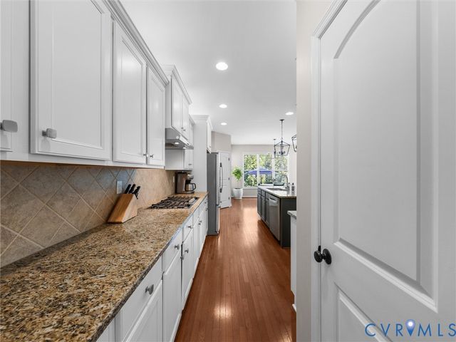 4636 Allenbend Rd, Glen Allen, VA 23060