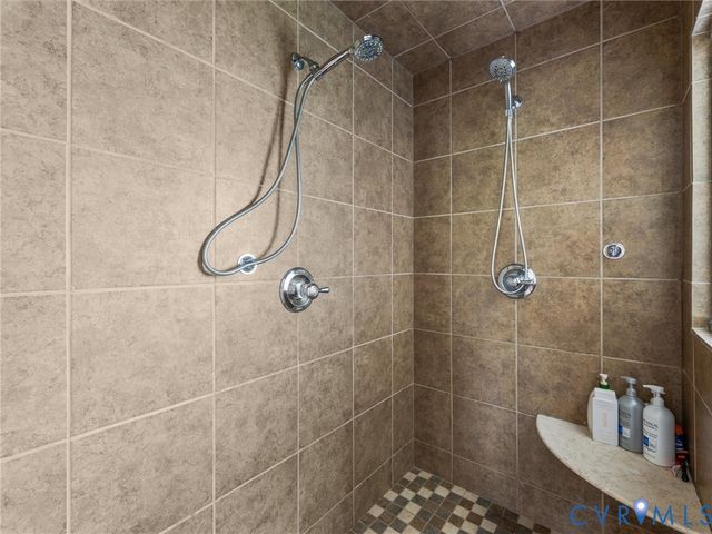 4636 Allenbend Rd, Glen Allen, VA 23060