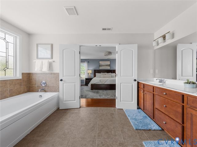 4636 Allenbend Rd, Glen Allen, VA 23060