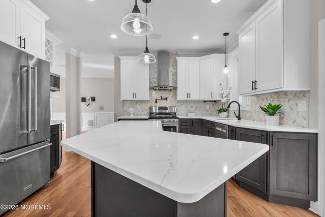 15 Michelle Avenue, Old Bridge, NJ 08857