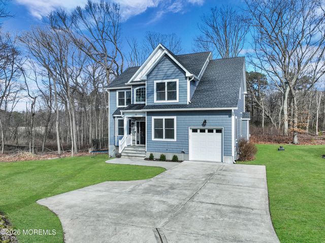 15 Michelle Avenue, Old Bridge, NJ 08857