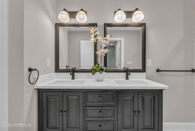 15 Michelle Avenue, Old Bridge, NJ 08857