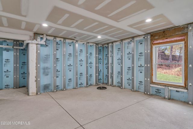 15 Michelle Avenue, Old Bridge, NJ 08857