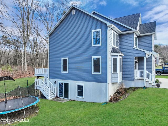 15 Michelle Avenue, Old Bridge, NJ 08857