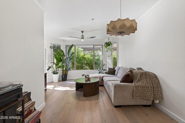 435 W RIO SALADO Parkway 112, Tempe, AZ 85281