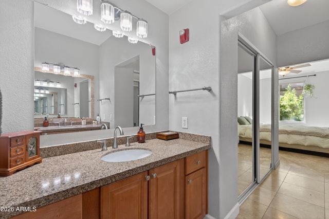 435 W RIO SALADO Parkway 112, Tempe, AZ 85281