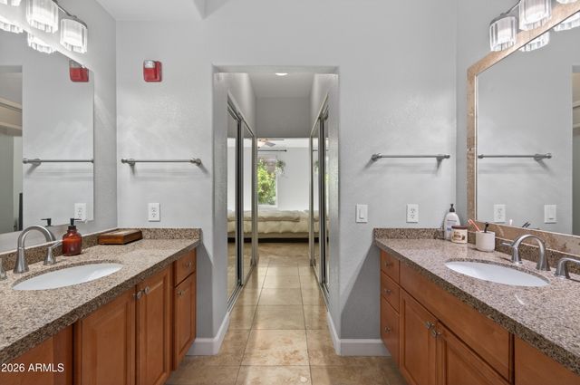 435 W RIO SALADO Parkway 112, Tempe, AZ 85281