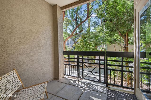 435 W RIO SALADO Parkway 112, Tempe, AZ 85281