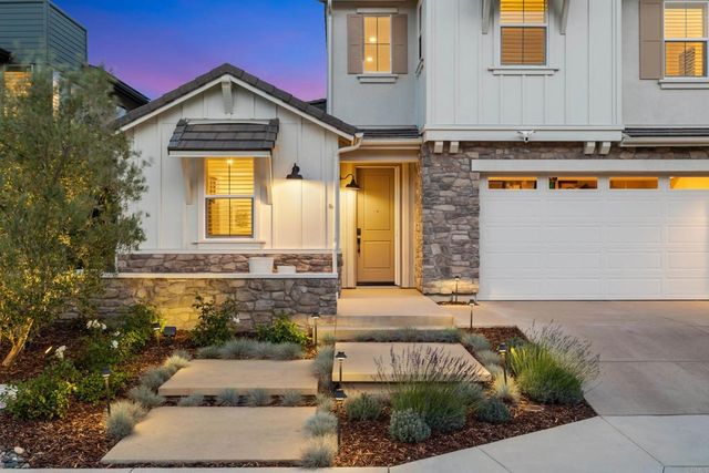888 Cayley Avenue, San Marcos, CA 92069