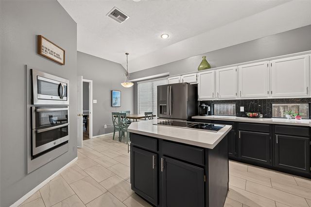 7218 Bethany Bay Drive, Missouri City, TX 77459