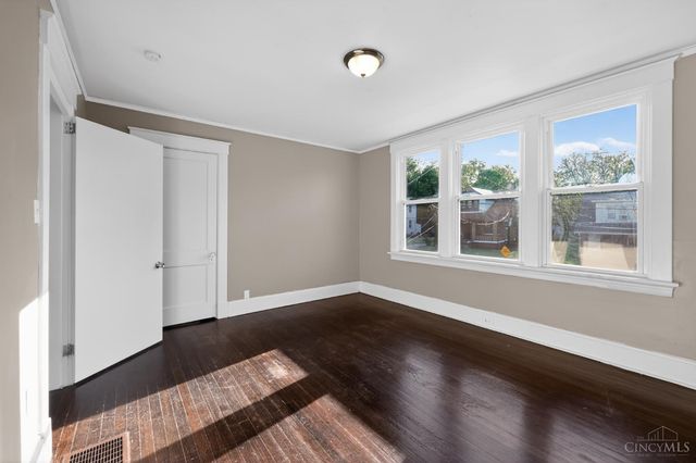 3665 Boudinot Avenue, Cincinnati, OH 45211