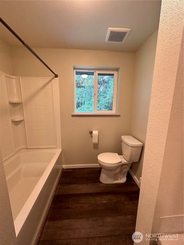 9819 148th Street Ct E, Puyallup, WA 98375