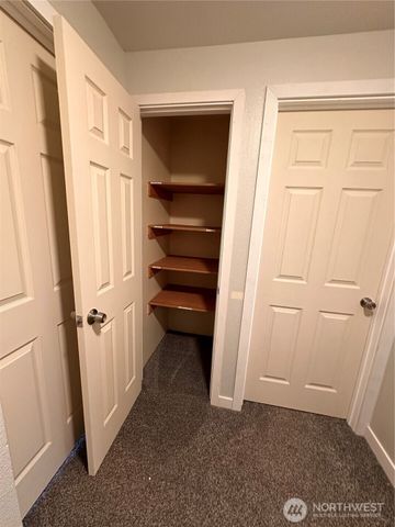 9819 148th Street Ct E, Puyallup, WA 98375