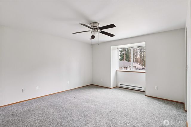 9819 148th Street Ct E, Puyallup, WA 98375
