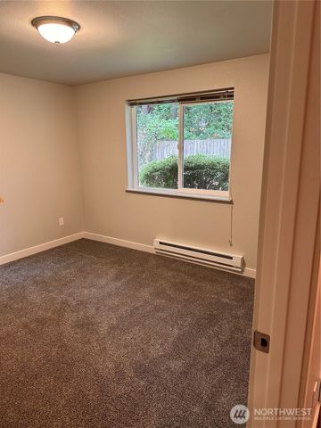 9819 148th Street Ct E, Puyallup, WA 98375