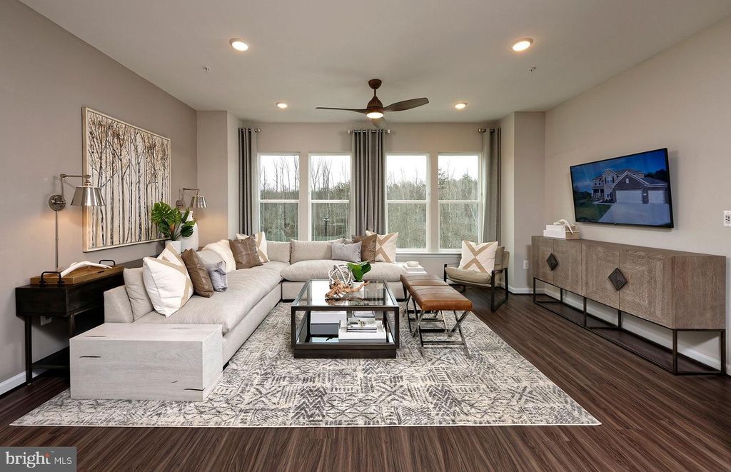 105 WATERLEAF DR, Laurel, MD 20724