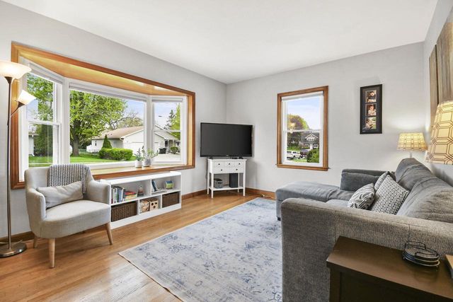 424 Martin Street, Sun Prairie, WI 53590