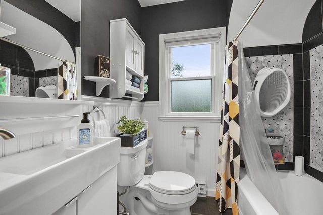 424 Martin Street, Sun Prairie, WI 53590