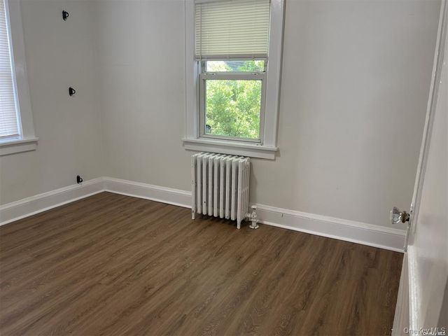 1082 Lynn Place, Woodmere, NY 11598