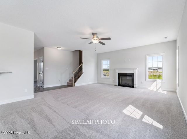 715 Atlantic Coast Lane, Jacksonville, NC 28546