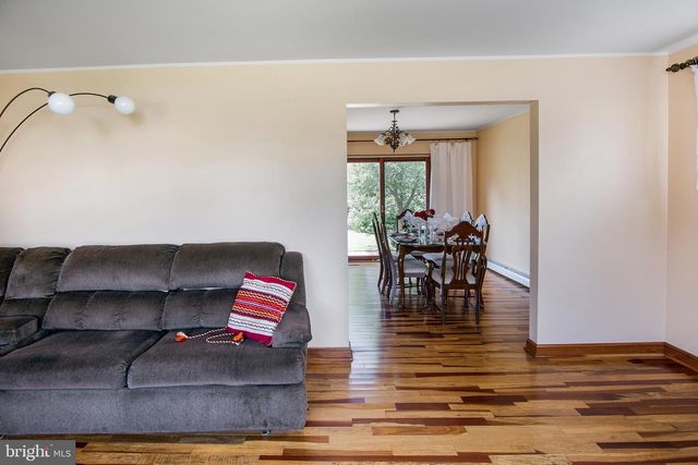 134 COLUMBUS AVE, Havertown, PA 19083