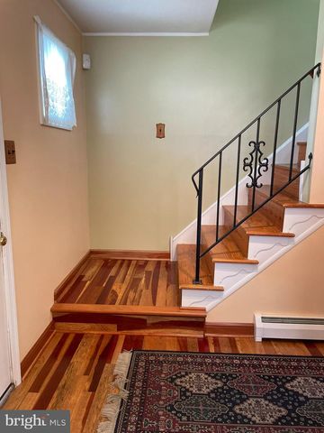 134 COLUMBUS AVE, Havertown, PA 19083