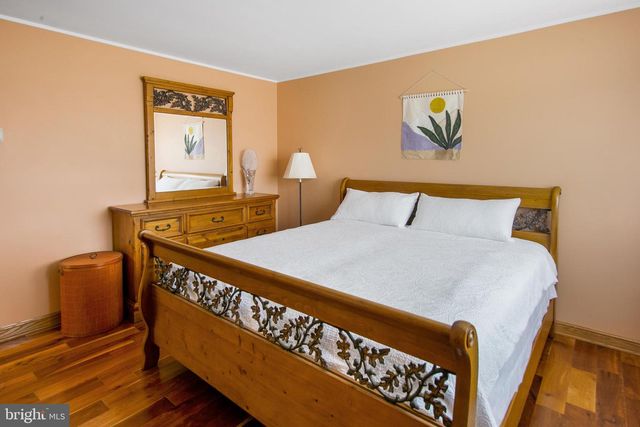 134 COLUMBUS AVE, Havertown, PA 19083