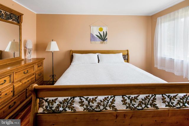 134 COLUMBUS AVE, Havertown, PA 19083