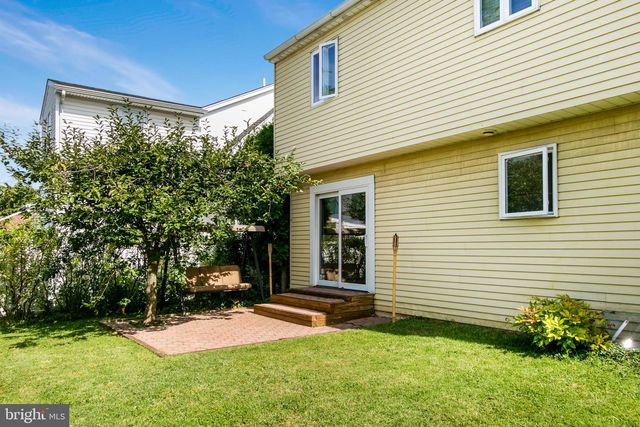 134 COLUMBUS AVE, Havertown, PA 19083