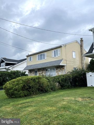 134 COLUMBUS AVE, Havertown, PA 19083