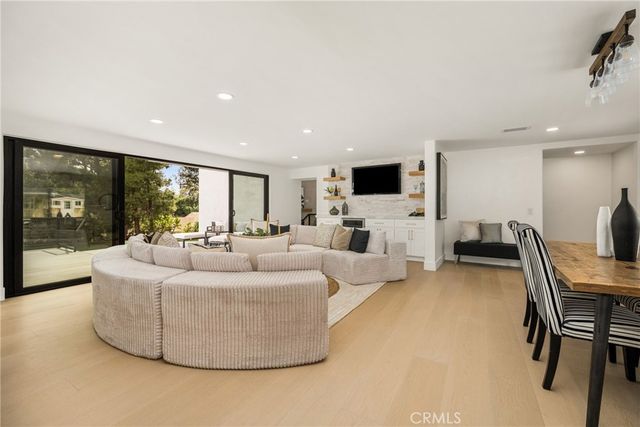 18182 Hutchings, Yorba Linda, CA 92886