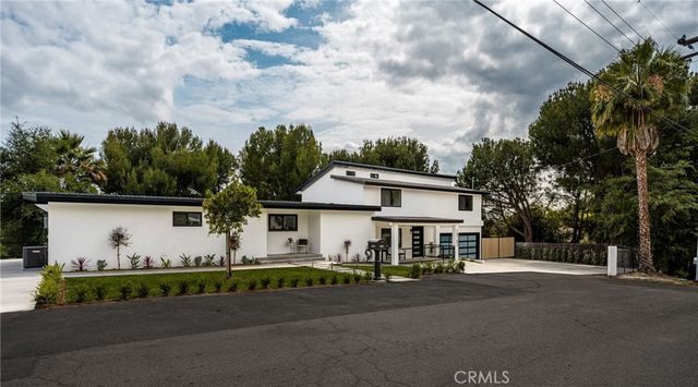 18182 Hutchings, Yorba Linda, CA 92886