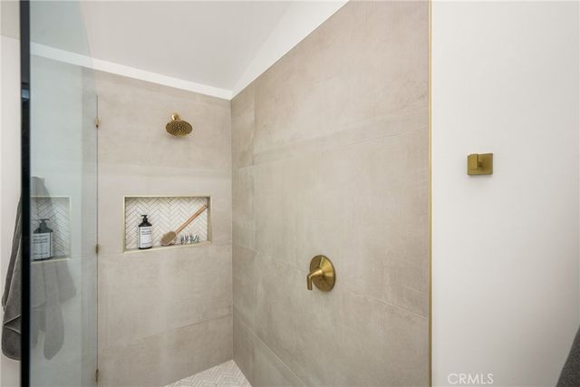18182 Hutchings, Yorba Linda, CA 92886