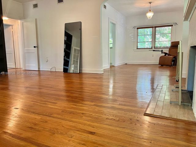 119 Cadima Ave, Coral Gables, FL 33134