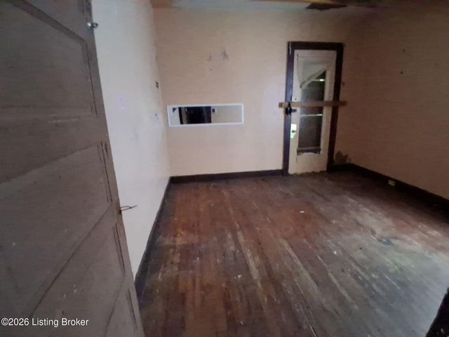 4225 Vermont Ave, Louisville, KY 40211