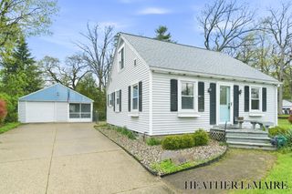 945 4 Mile Road Ne, Plainfield Twp, MI 49525