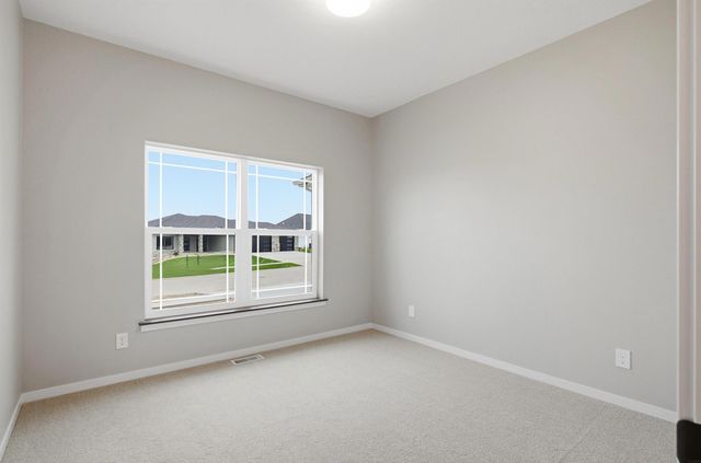 4702 Wild Horse Drive, Cedar Falls, IA 50613