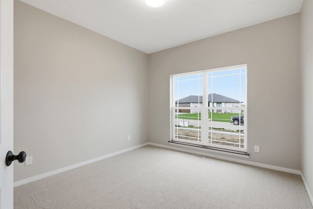 4702 Wild Horse Drive, Cedar Falls, IA 50613