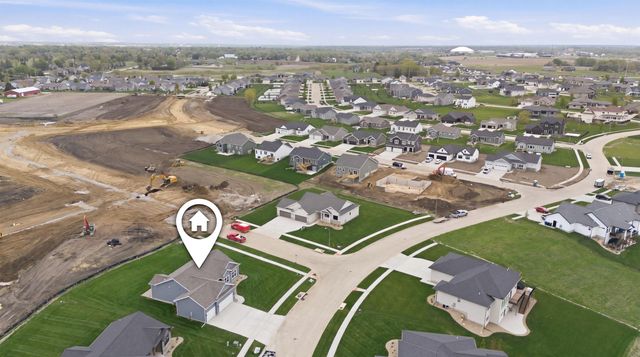 4702 Wild Horse Drive, Cedar Falls, IA 50613