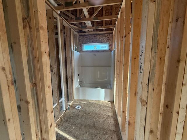 4702 Wild Horse Drive, Cedar Falls, IA 50613