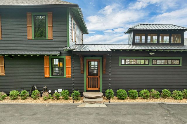 101 Belknap Point Road, Gilford, NH 03249