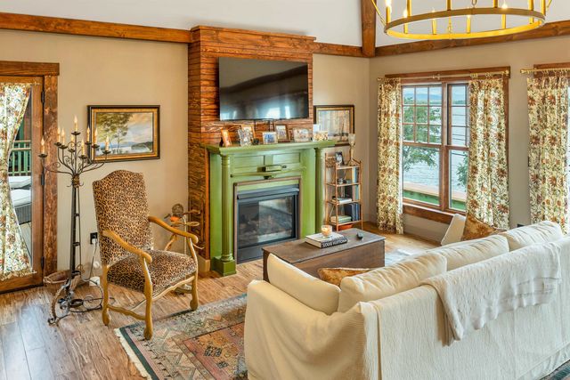 101 Belknap Point Road, Gilford, NH 03249