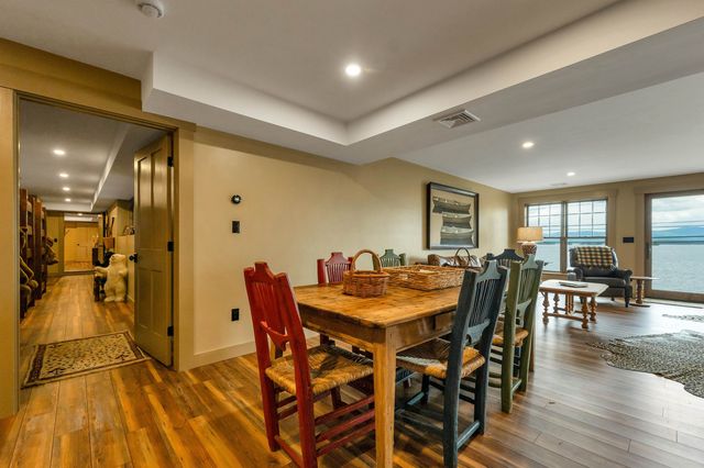 101 Belknap Point Road, Gilford, NH 03249