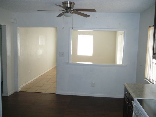 512 S 25th Street, Fort Pierce, FL 34950