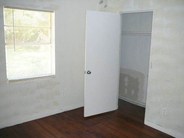 512 S 25th Street, Fort Pierce, FL 34950