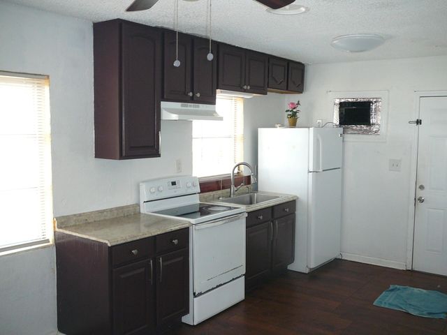 512 S 25th Street, Fort Pierce, FL 34950