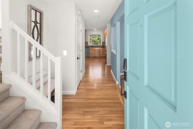 406 N 178th Lane, Shoreline, WA 98133