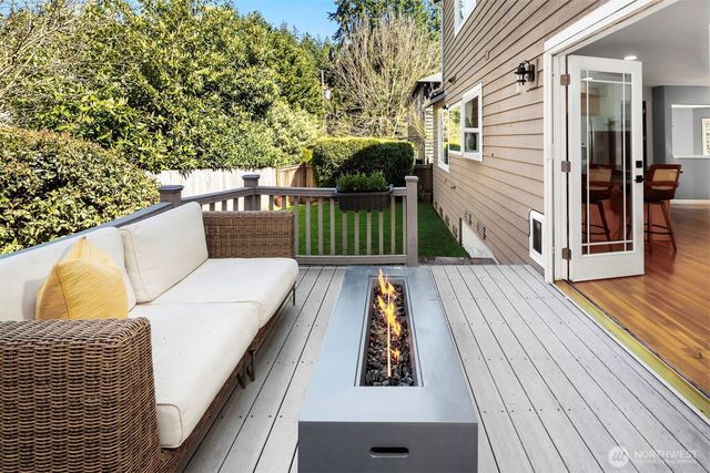 406 N 178th Lane, Shoreline, WA 98133