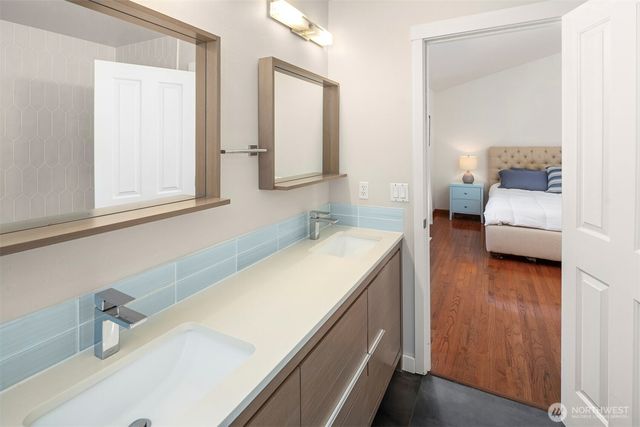 406 N 178th Lane, Shoreline, WA 98133