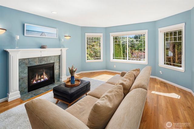 406 N 178th Lane, Shoreline, WA 98133